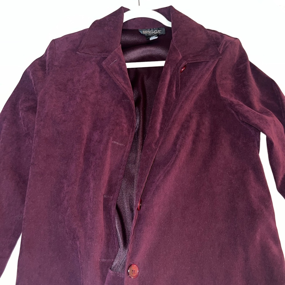 Briggs New York Women's Burgundy Blazer
